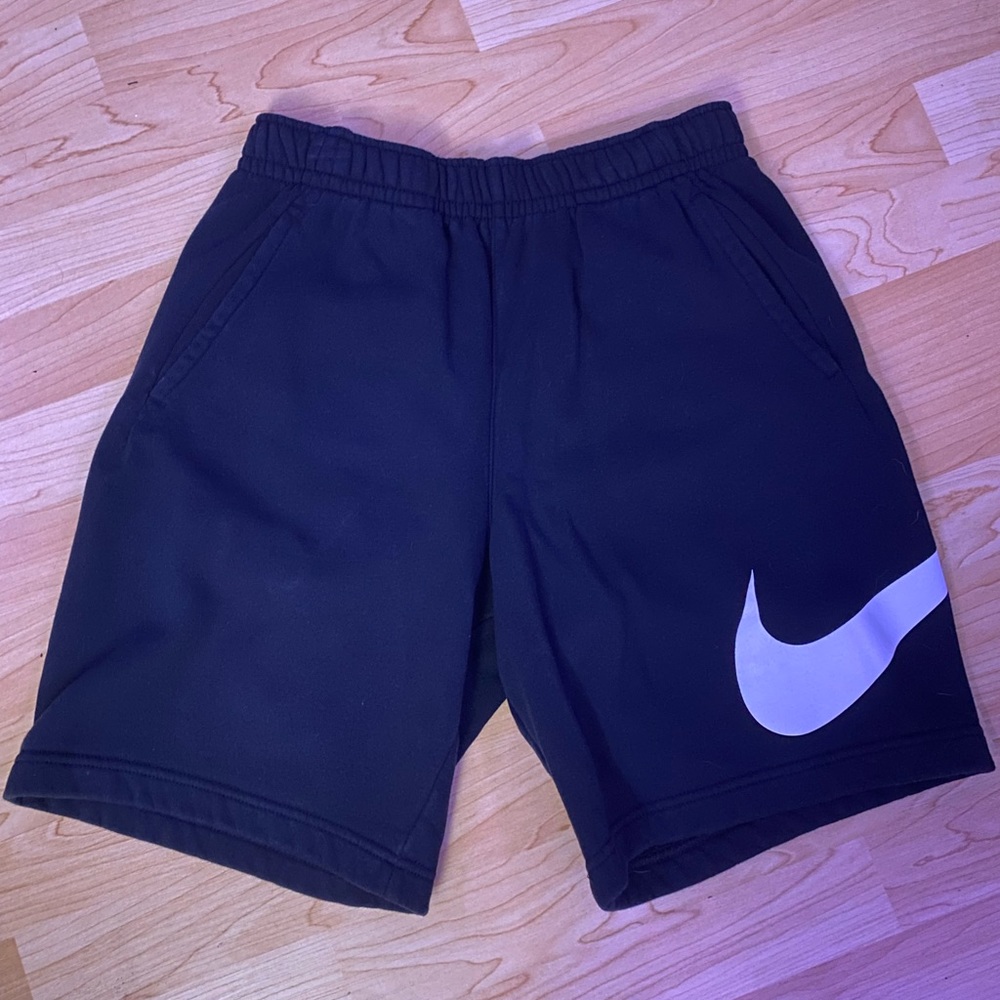 Men’s Nike shorts